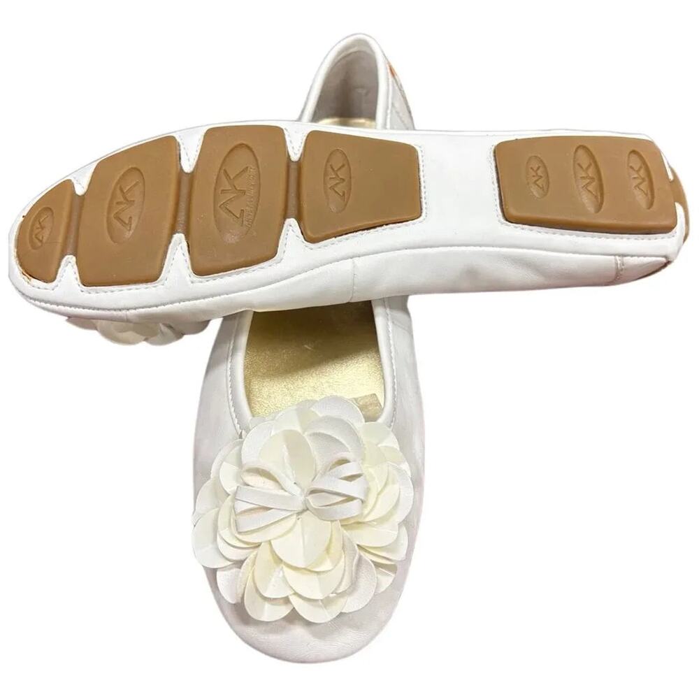 Anne Klein Bloom Floral Ballet Flats White - Picture 2 of 4